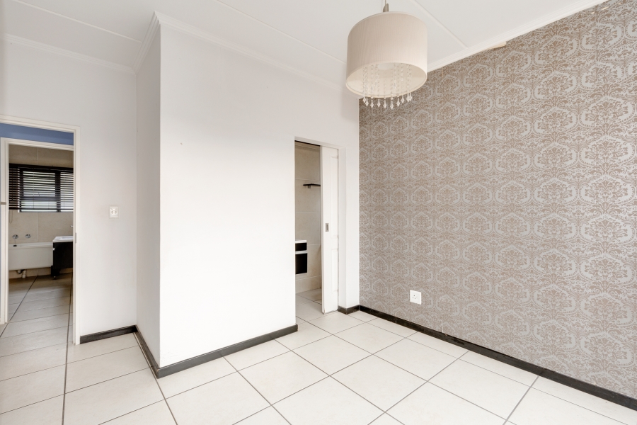 2 Bedroom Property for Sale in Douglasdale Gauteng