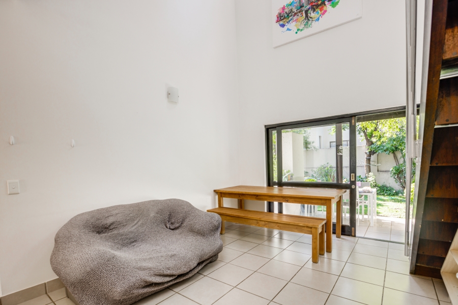 2 Bedroom Property for Sale in Lonehill Gauteng