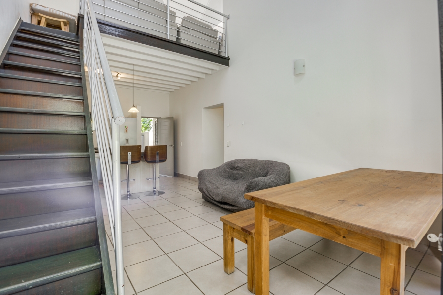 2 Bedroom Property for Sale in Lonehill Gauteng