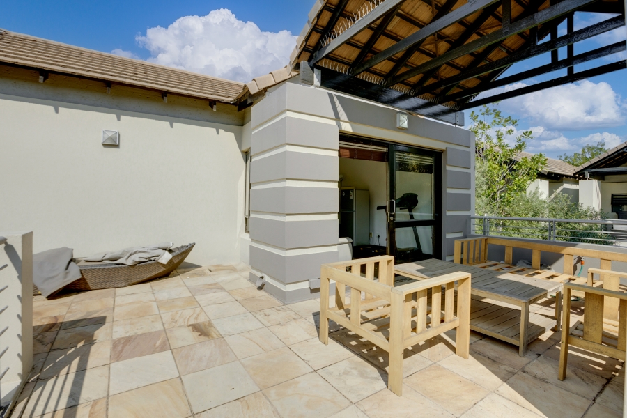 2 Bedroom Property for Sale in Lonehill Gauteng