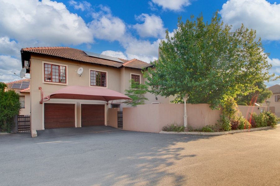 4 Bedroom Property for Sale in Craigavon Gauteng