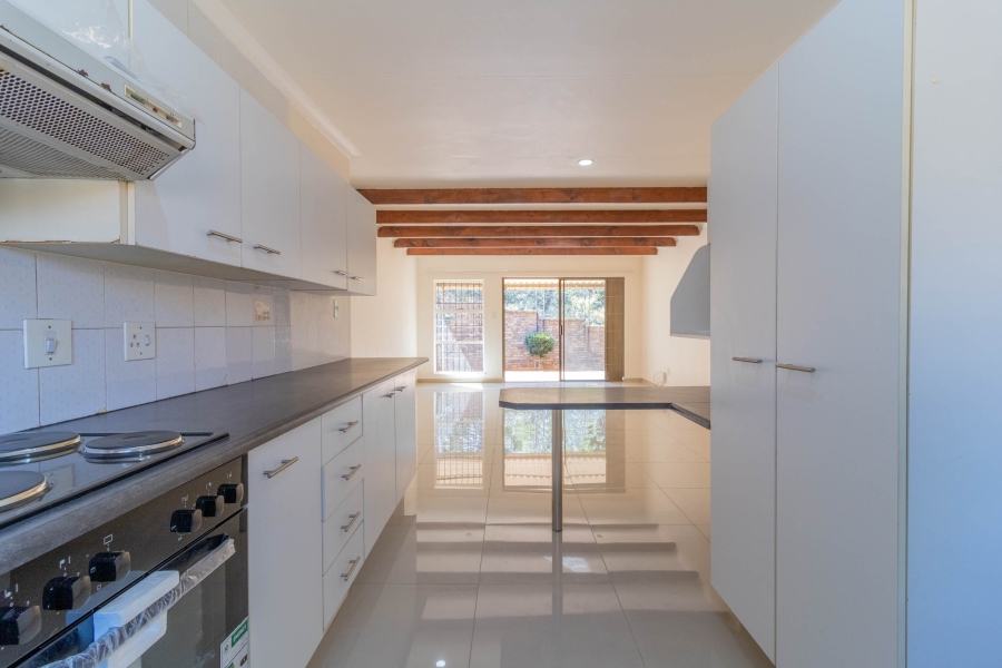 2 Bedroom Property for Sale in Glenvista Gauteng