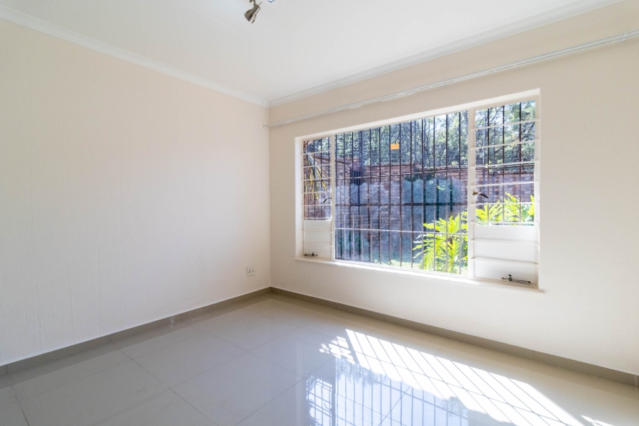 2 Bedroom Property for Sale in Glenvista Gauteng