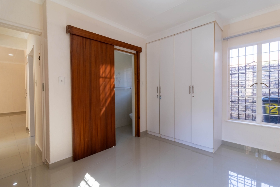 2 Bedroom Property for Sale in Glenvista Gauteng