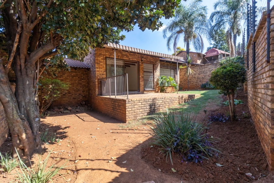 2 Bedroom Property for Sale in Glenvista Gauteng