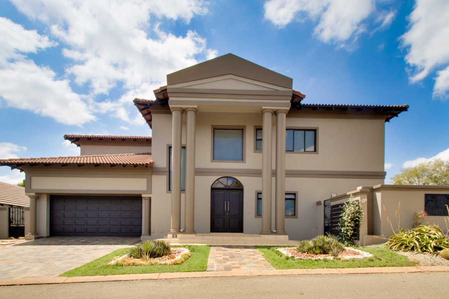 5 Bedroom Property for Sale in Dainfern Gauteng
