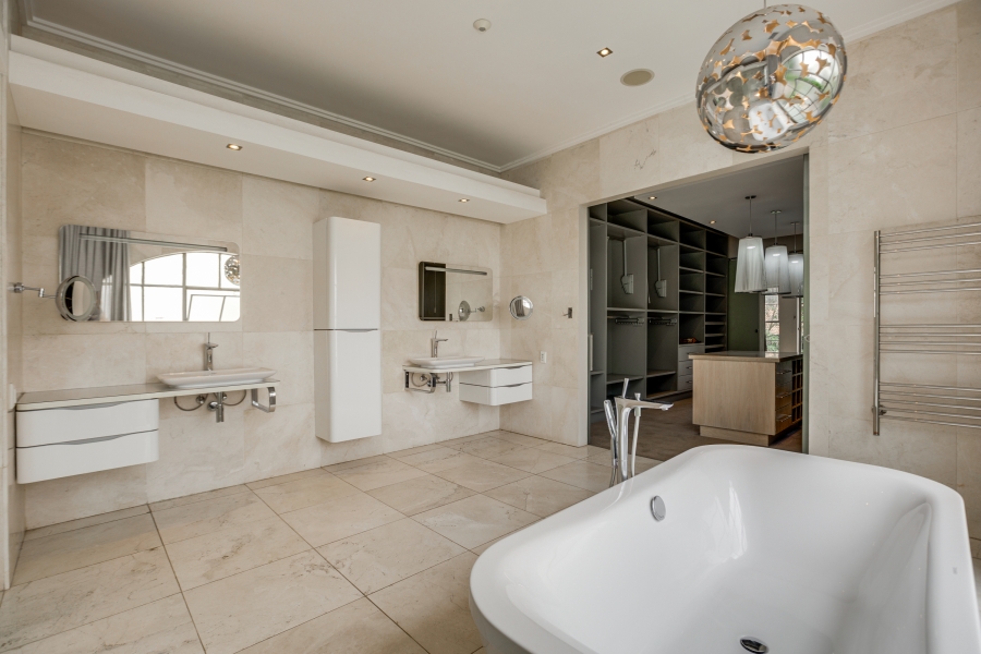 4 Bedroom Property for Sale in Bryanston Gauteng