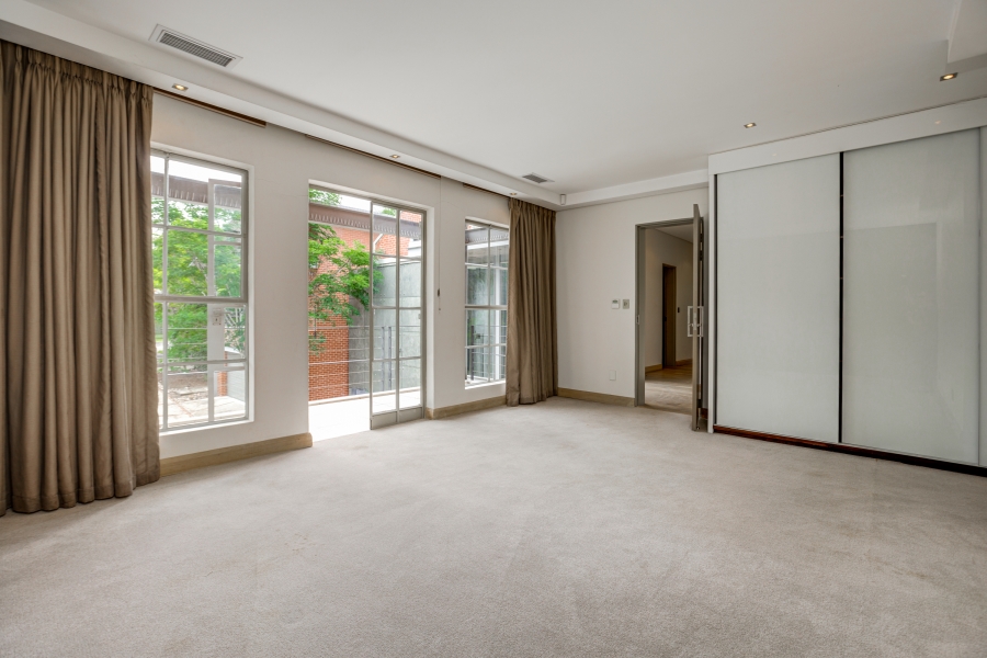 4 Bedroom Property for Sale in Bryanston Gauteng