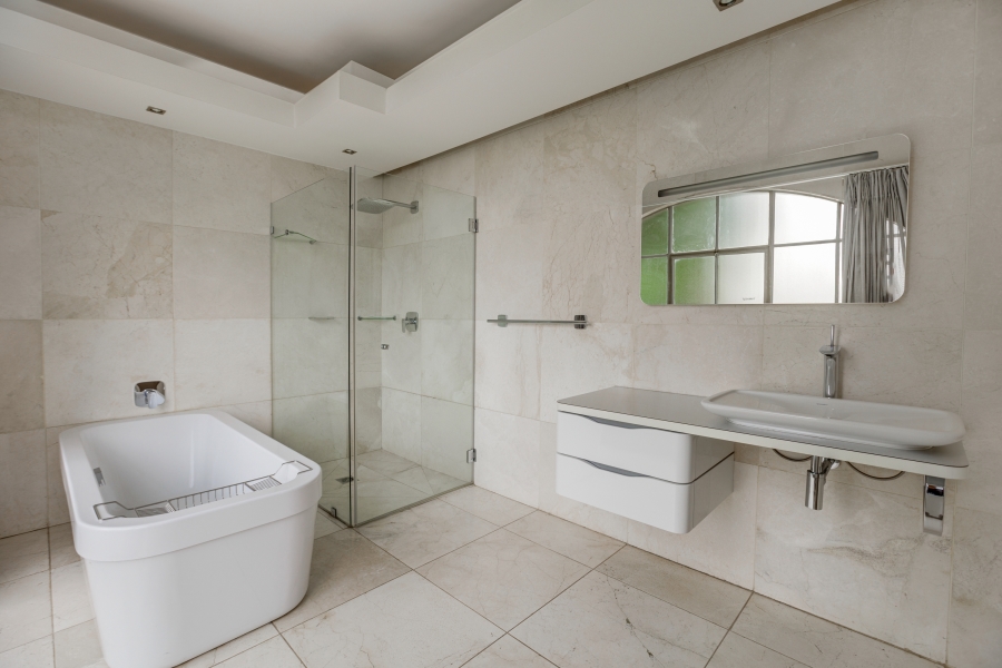 4 Bedroom Property for Sale in Bryanston Gauteng