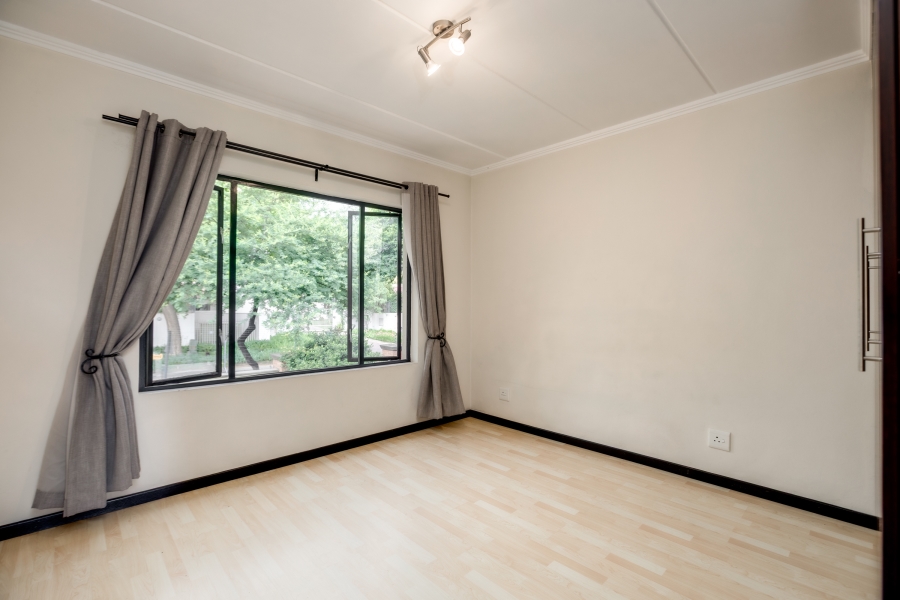 2 Bedroom Property for Sale in Paulshof Gauteng