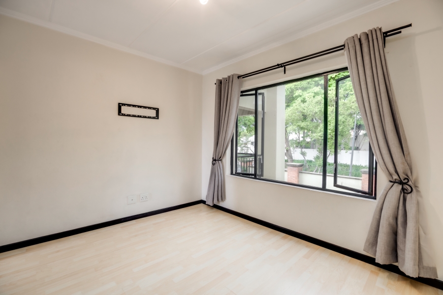 2 Bedroom Property for Sale in Paulshof Gauteng