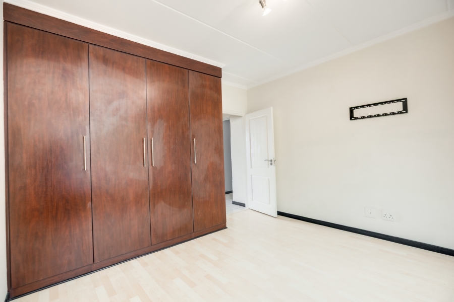 2 Bedroom Property for Sale in Paulshof Gauteng