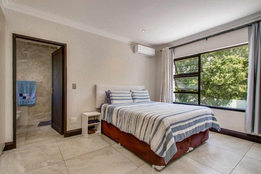 To Let 5 Bedroom Property for Rent in Dainfern Golf Estate Gauteng