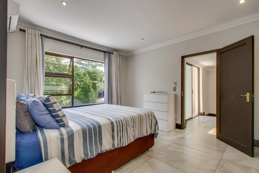 To Let 5 Bedroom Property for Rent in Dainfern Golf Estate Gauteng