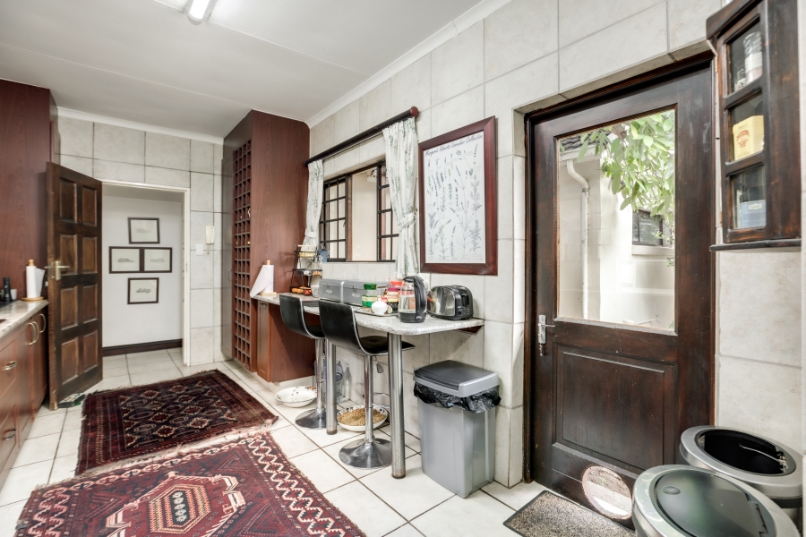 7 Bedroom Property for Sale in Bryanston Gauteng