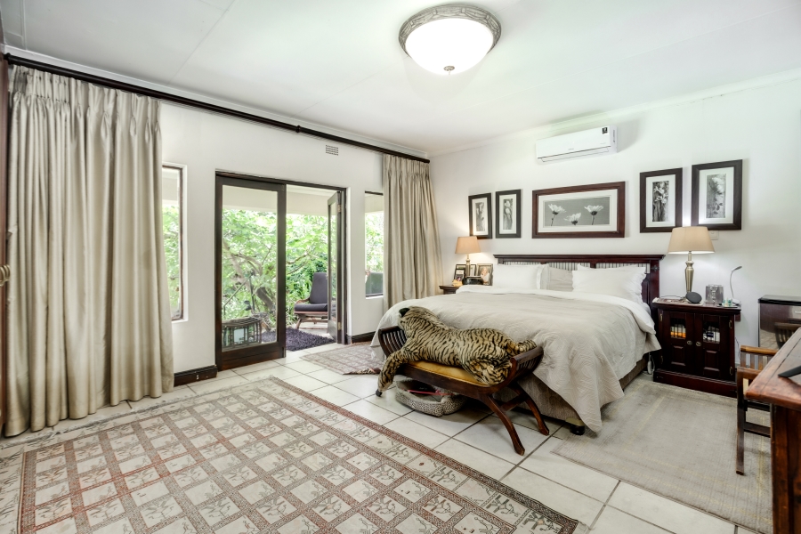 7 Bedroom Property for Sale in Bryanston Gauteng