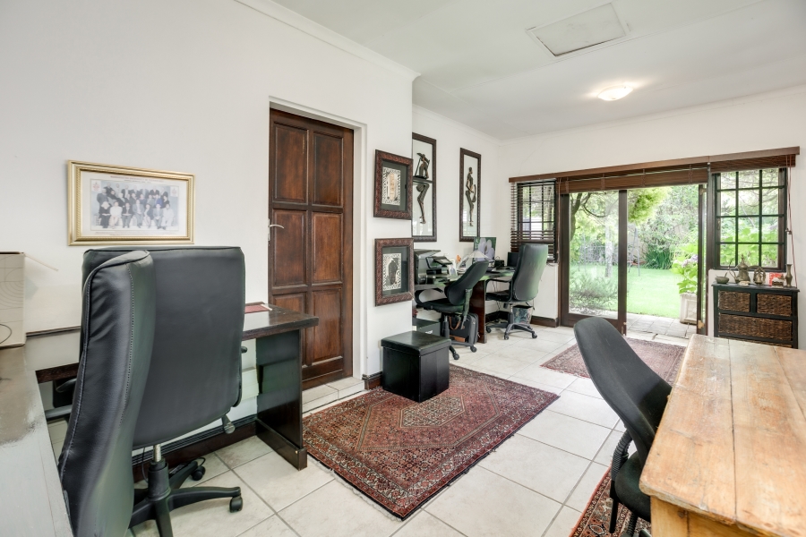 7 Bedroom Property for Sale in Bryanston Gauteng