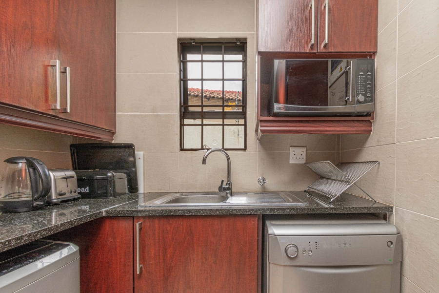 3 Bedroom Property for Sale in Broadacres Gauteng