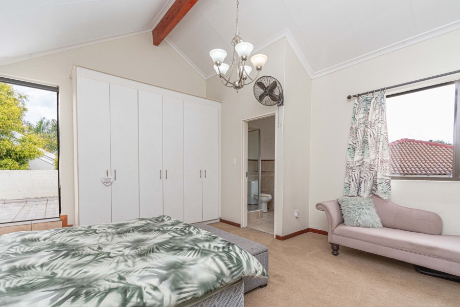 3 Bedroom Property for Sale in Broadacres Gauteng