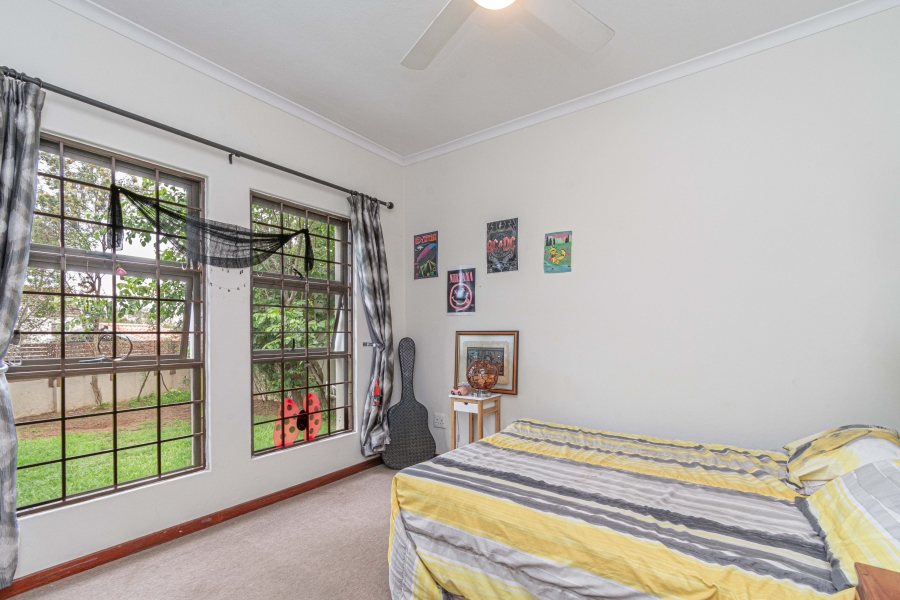 3 Bedroom Property for Sale in Broadacres Gauteng