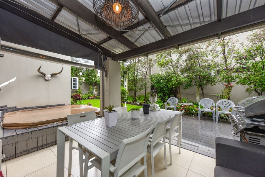 To Let 3 Bedroom Property for Rent in Broadacres Gauteng