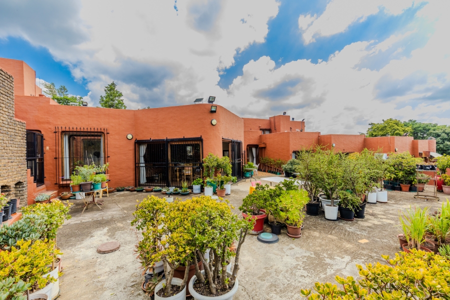 5 Bedroom Property for Sale in Chartwell Gauteng