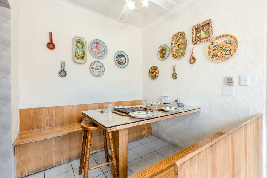 5 Bedroom Property for Sale in Chartwell Gauteng