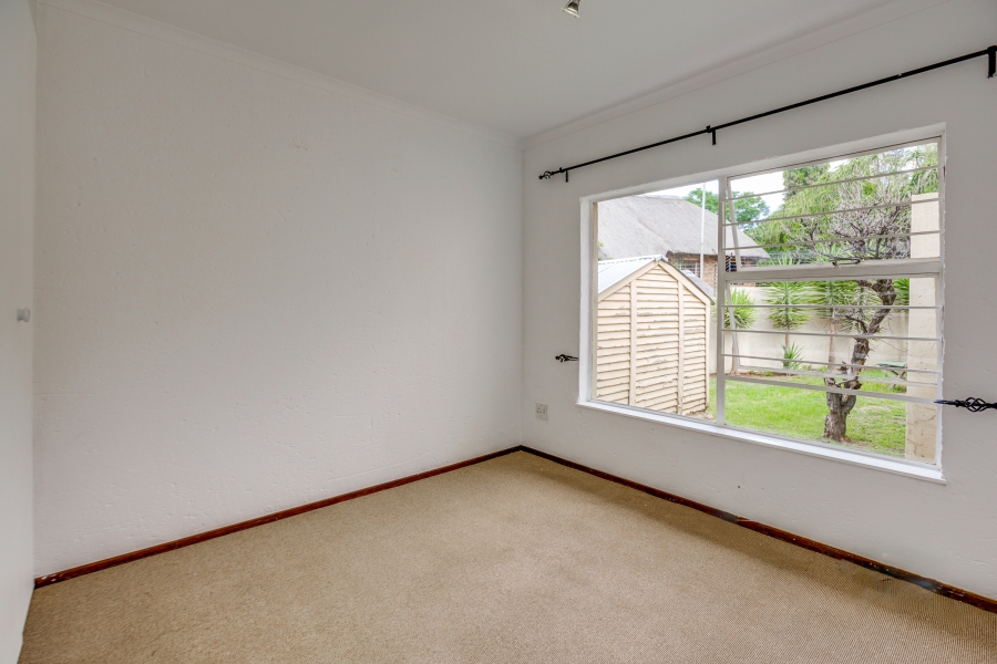 5 Bedroom Property for Sale in Lonehill Gauteng