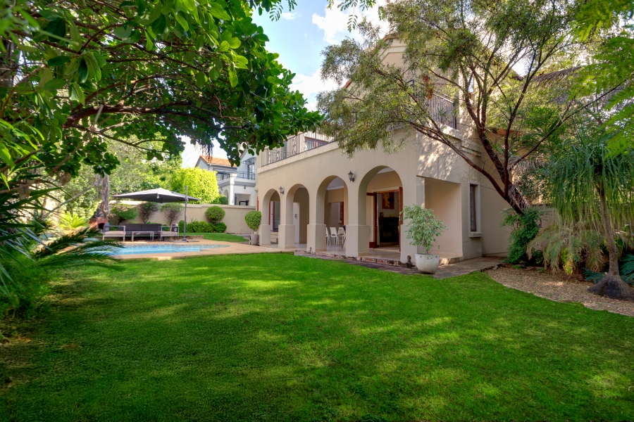 3 Bedroom Property for Sale in Broadacres Gauteng