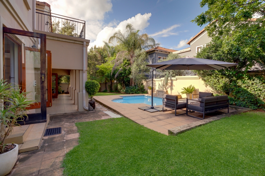 3 Bedroom Property for Sale in Broadacres Gauteng