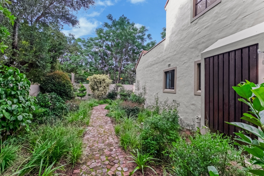 3 Bedroom Property for Sale in Lonehill Gauteng