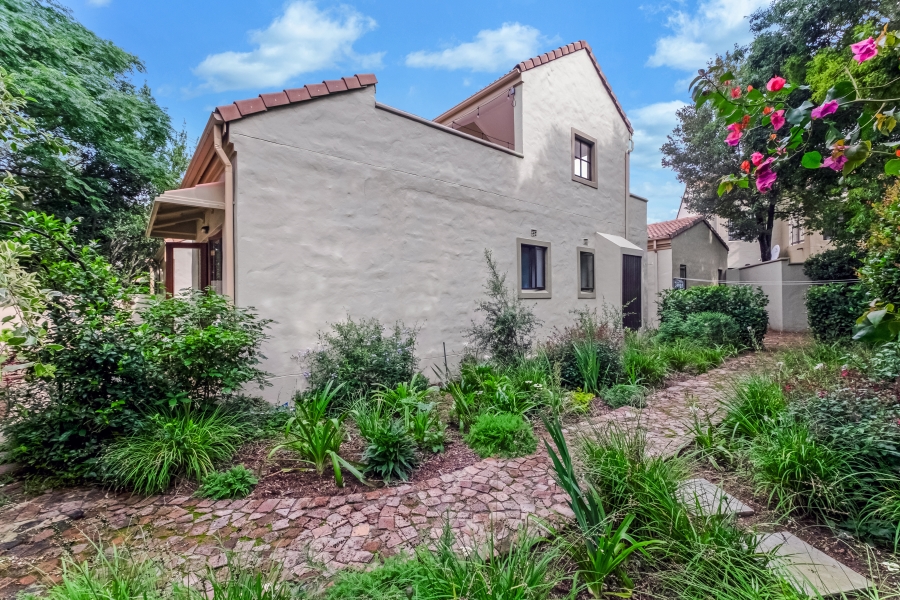 3 Bedroom Property for Sale in Lonehill Gauteng