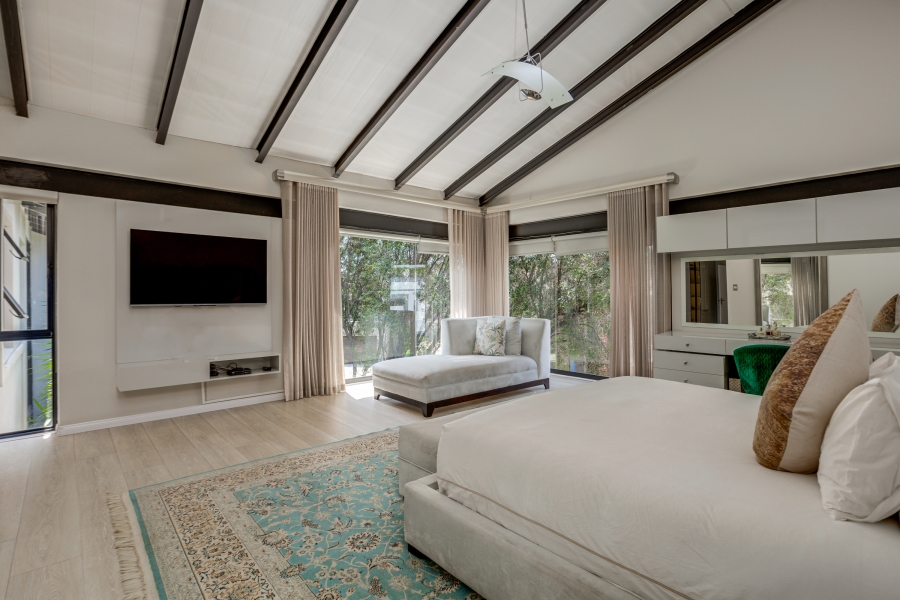 5 Bedroom Property for Sale in Beverley Gauteng