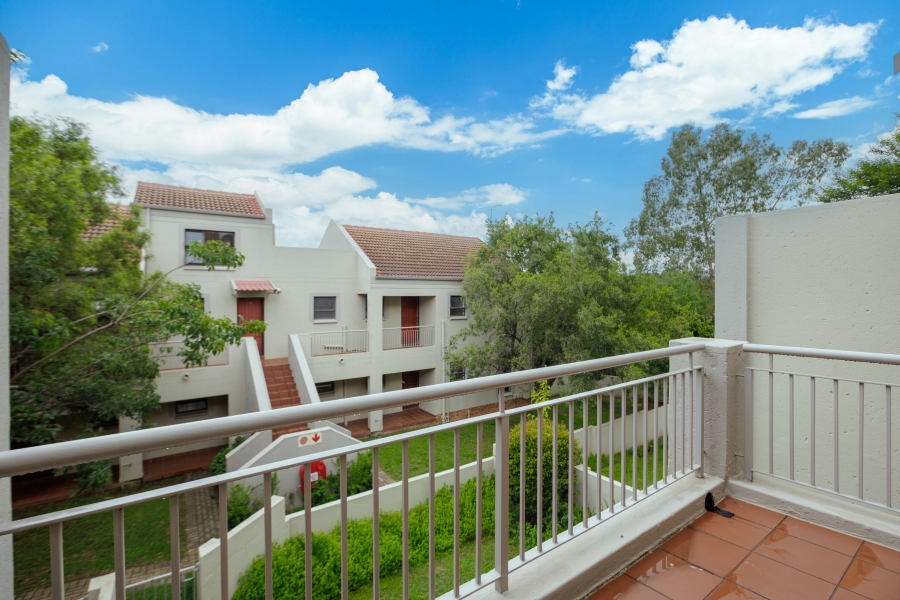 1 Bedroom Property for Sale in Paulshof Gauteng