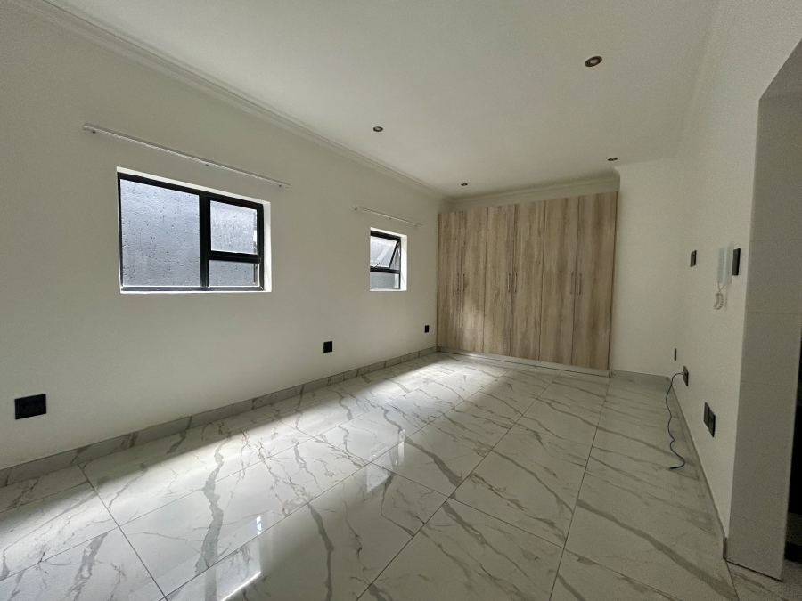 To Let 0 Bedroom Property for Rent in Fourways Gauteng