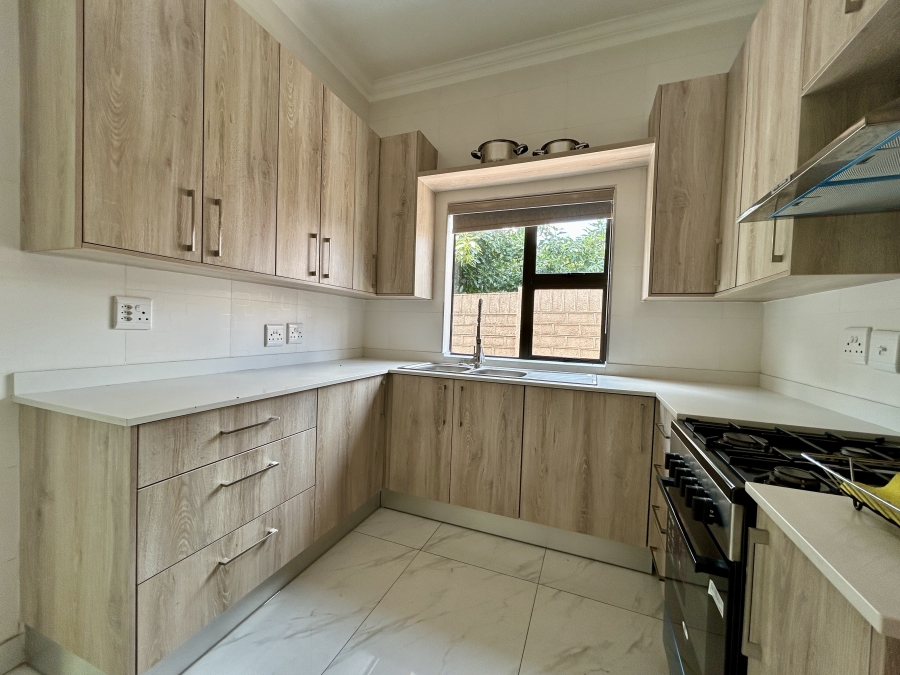 To Let 0 Bedroom Property for Rent in Fourways Gauteng