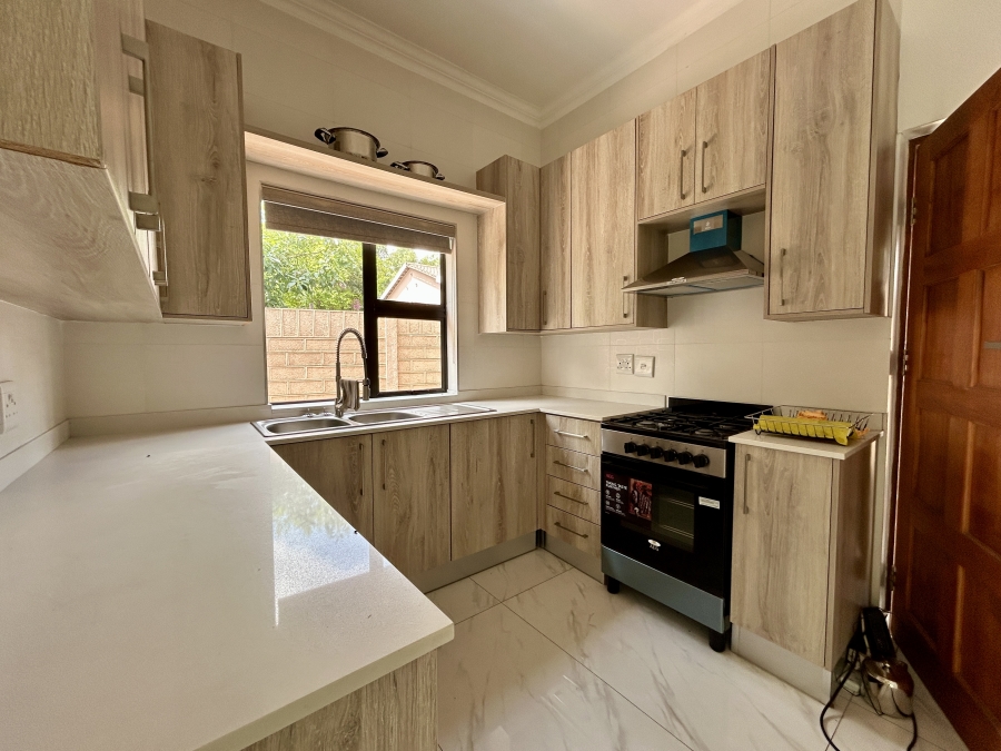 To Let 0 Bedroom Property for Rent in Fourways Gauteng