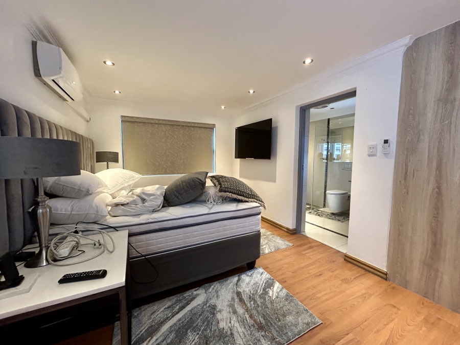 To Let 1 Bedroom Property for Rent in Fourways Gauteng