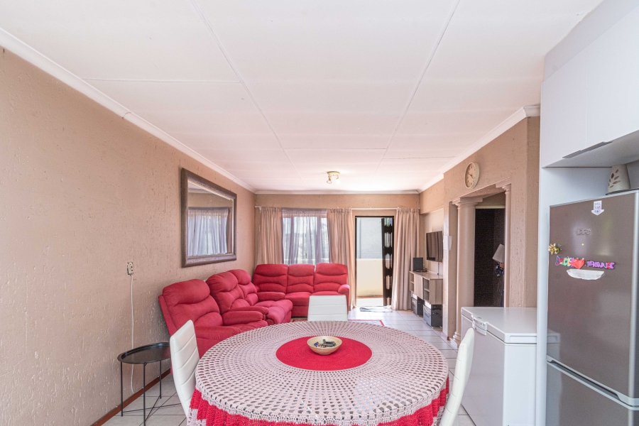 2 Bedroom Property for Sale in North Riding Gauteng