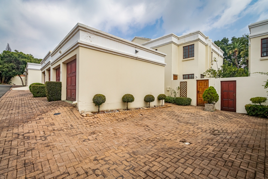 3 Bedroom Property for Sale in Lonehill Gauteng