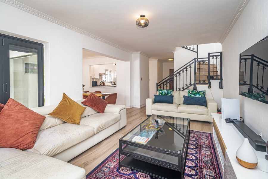 3 Bedroom Property for Sale in Lonehill Gauteng