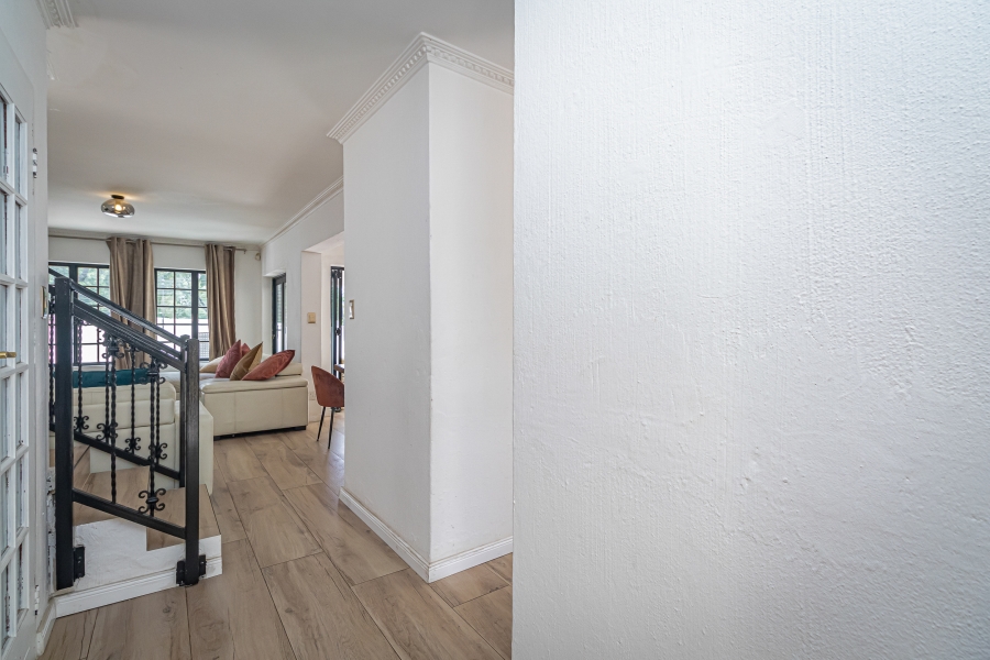 3 Bedroom Property for Sale in Lonehill Gauteng