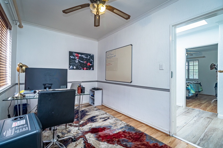 3 Bedroom Property for Sale in Lonehill Gauteng