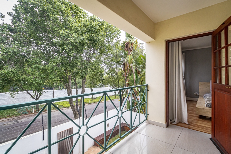 3 Bedroom Property for Sale in Lonehill Gauteng