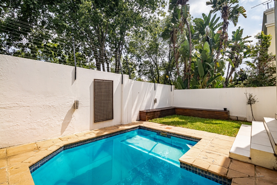 3 Bedroom Property for Sale in Lonehill Gauteng