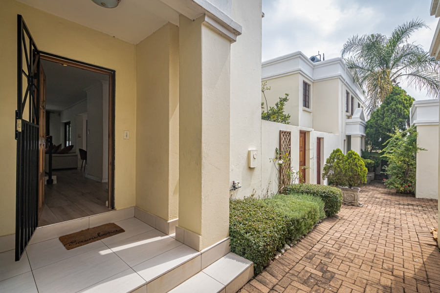 3 Bedroom Property for Sale in Lonehill Gauteng