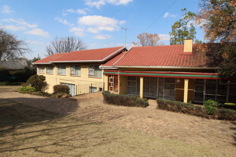 5 Bedroom Property for Sale in Bryanston Gauteng