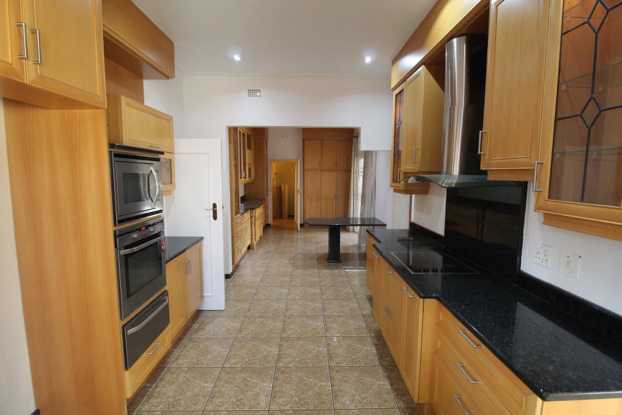 5 Bedroom Property for Sale in Bryanston Gauteng