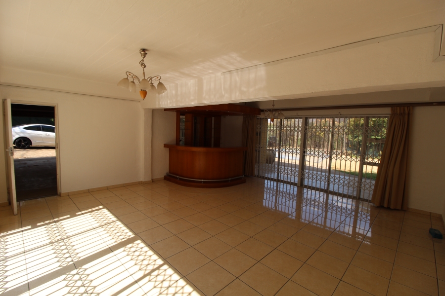 5 Bedroom Property for Sale in Bryanston Gauteng