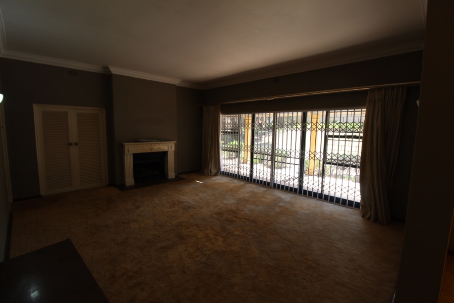 5 Bedroom Property for Sale in Bryanston Gauteng